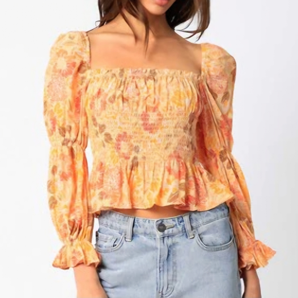 Olivaceous Peach Smocked Top - Size Medium